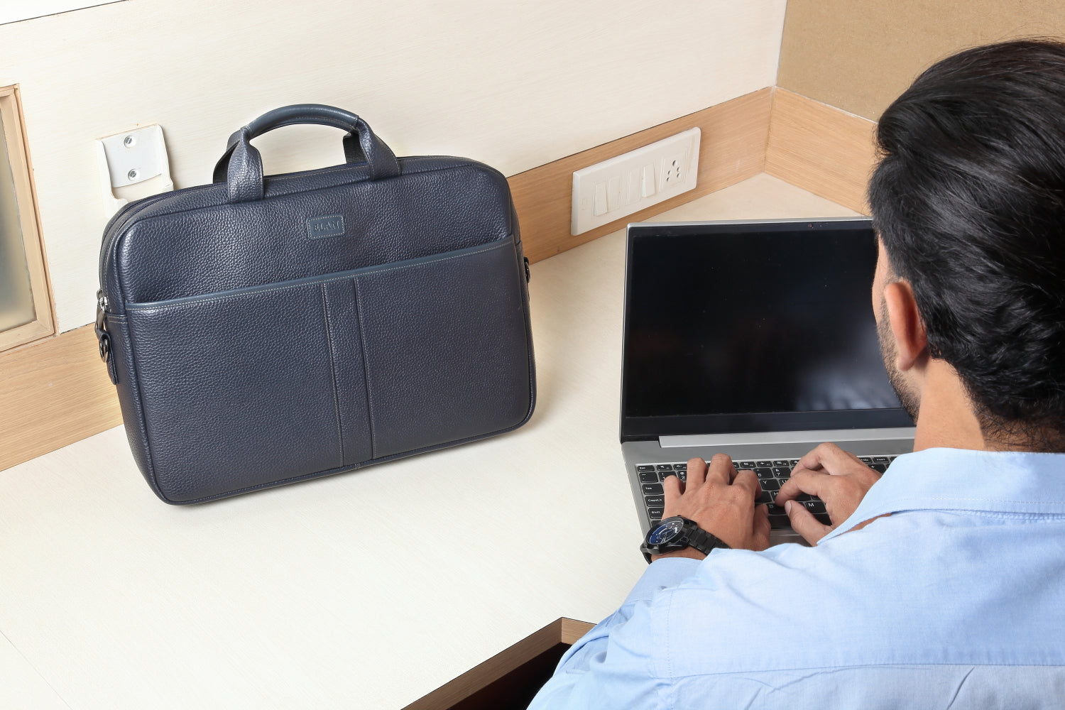 Discover the Best Leather Bags India: An Absolute Guide to Quality and Style